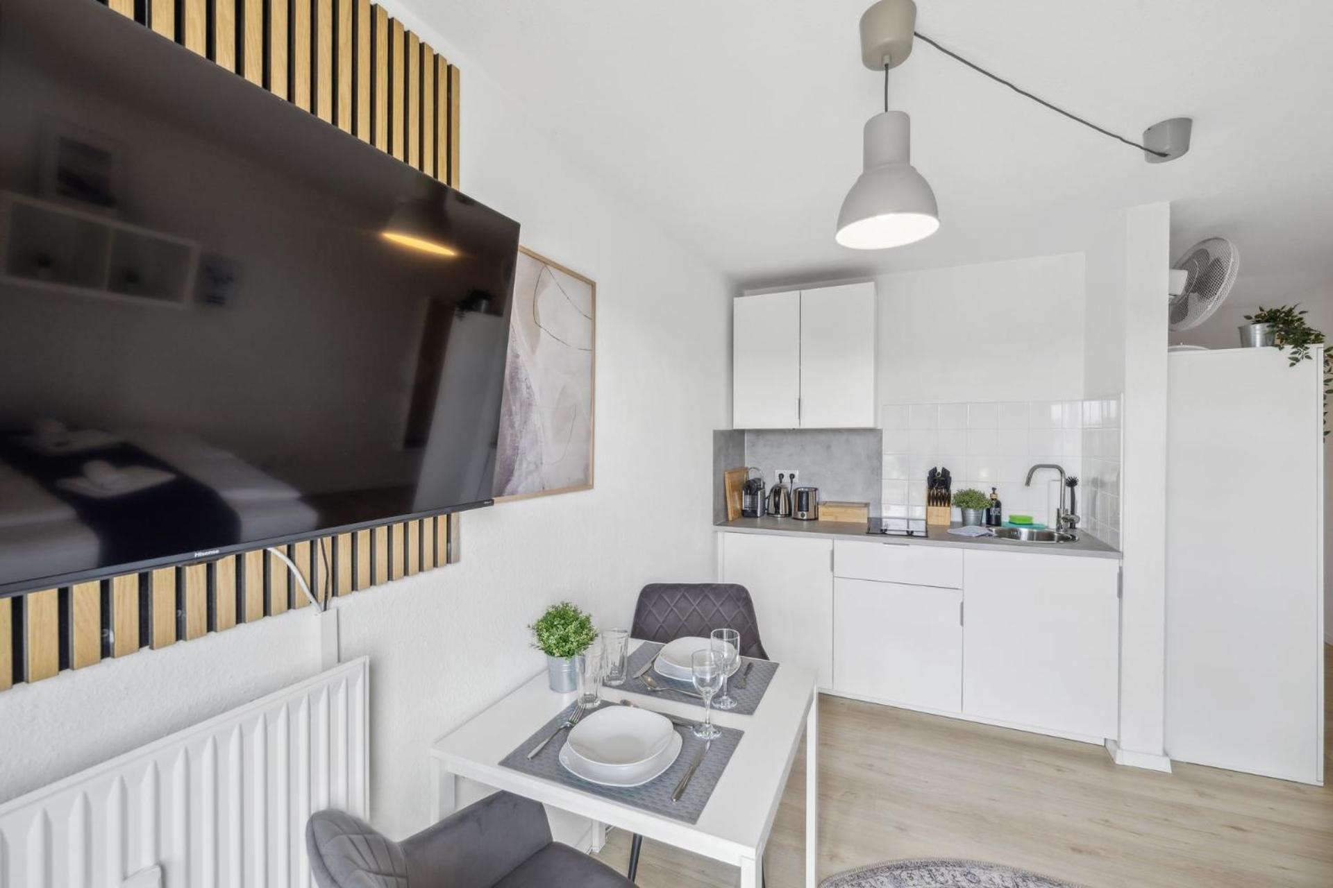 Andriss - Study & Work Apartments - Wifi - Kitchen Кайзерслаутерн Экстерьер фото